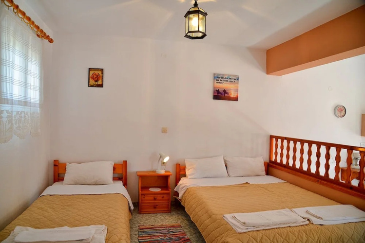 Ambeles Apartments