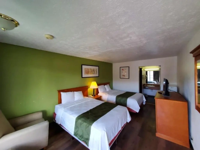 Standard Quadruple room