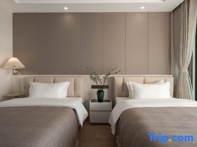 Standard Twin room with balcony and with sea view
