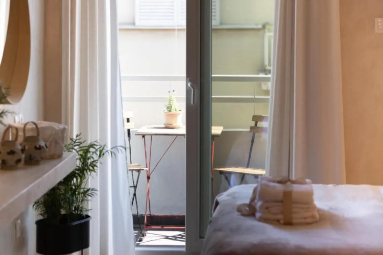Apo-Zachari elegant apartment