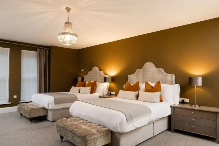 Standard Family room