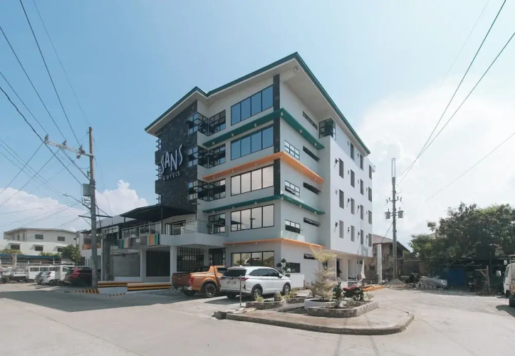 Sans Hotel Near Enchanted Kingdom - Cabuyao