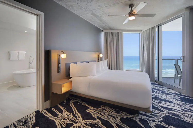 Max Beach Resort