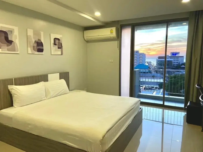 Studio with balcony