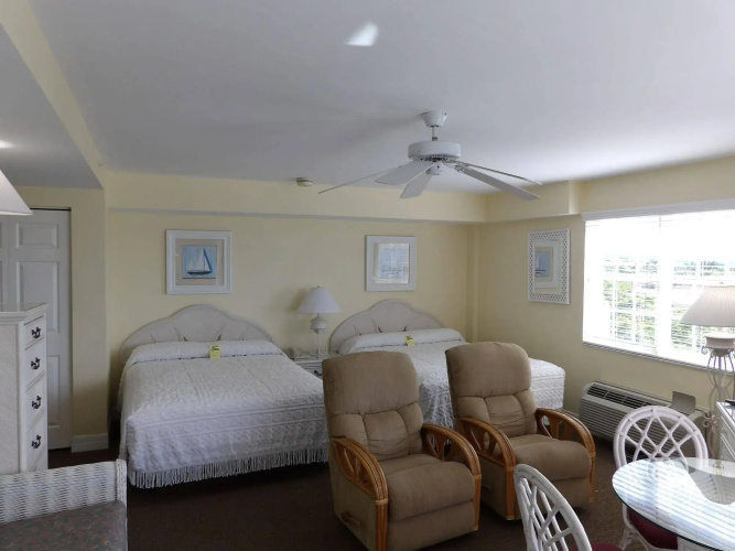 Edison Beach House