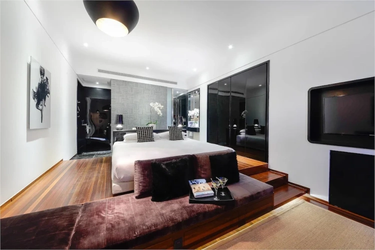Standard Penthouse room