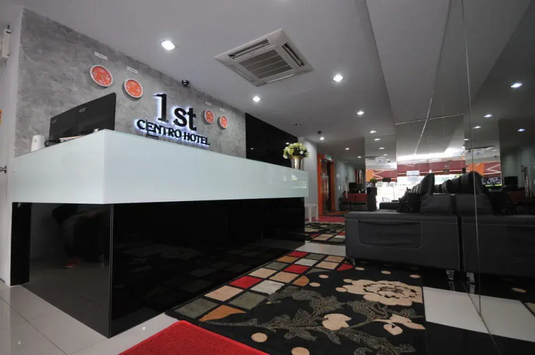 First Centro Hotel