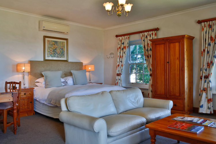The Farmhouse Hotel