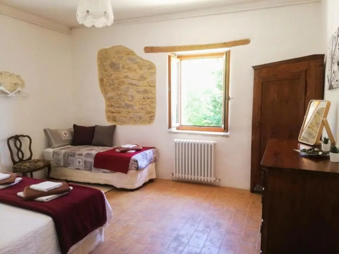 2 Bedrooms Apartment