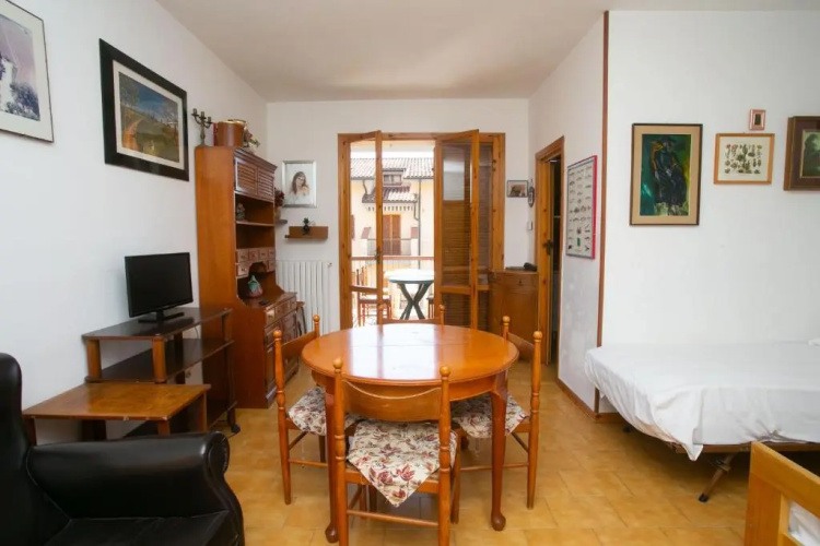 N34 - Numana, ampio trilocale con terrazzo