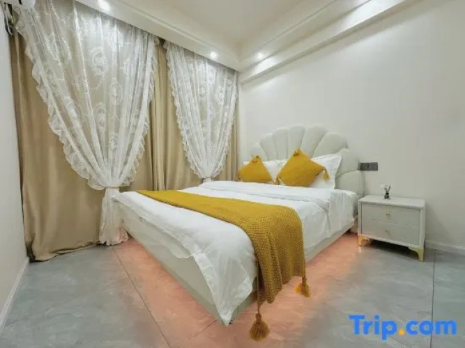 1 Bedroom Suite