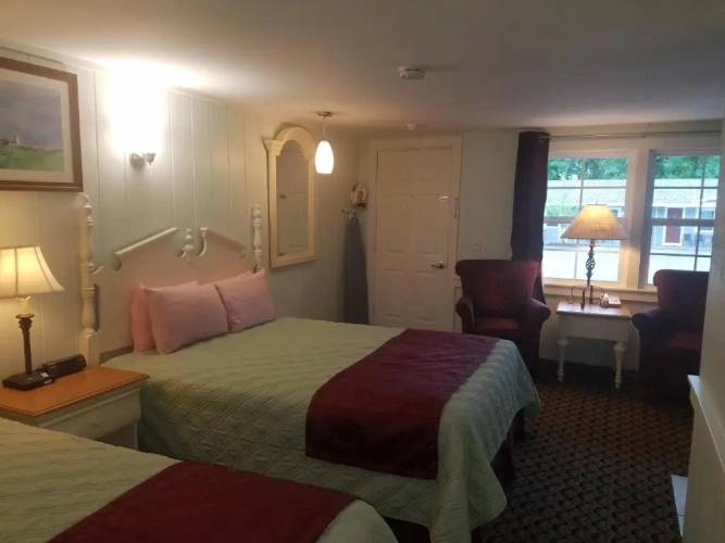Deluxe Quadruple room