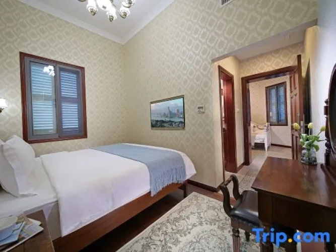 Deluxe Family Suite