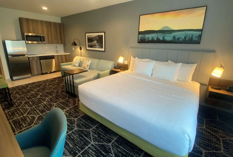 Double Suite