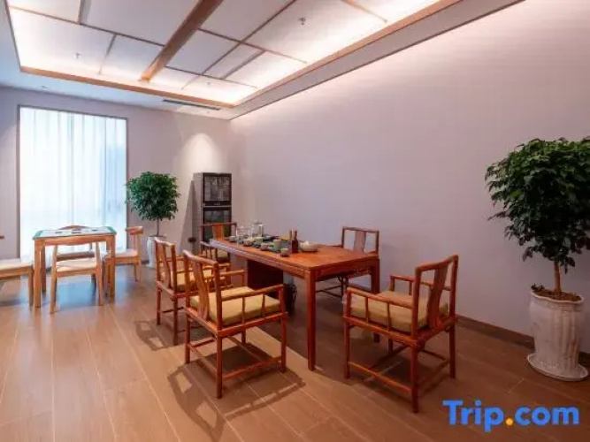 Xinhe International Hotel