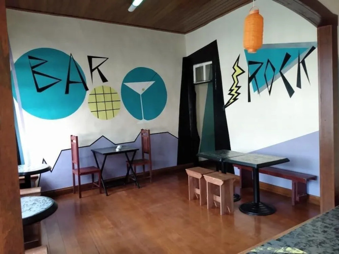Voa Descubra Hostel Bar
