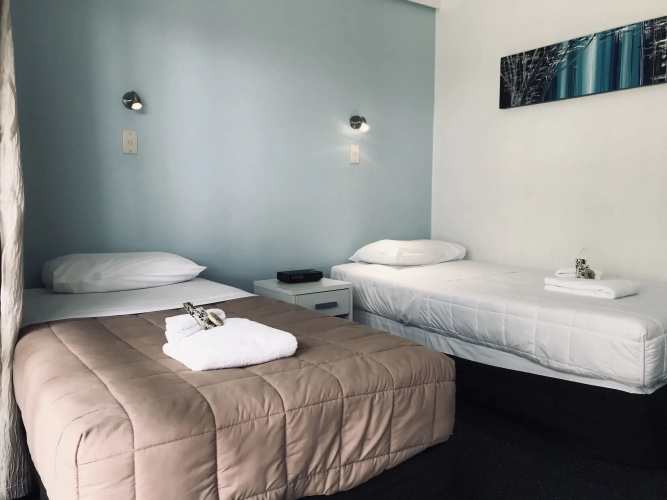 Bounty Motel