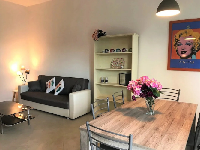 Elsa Apartments