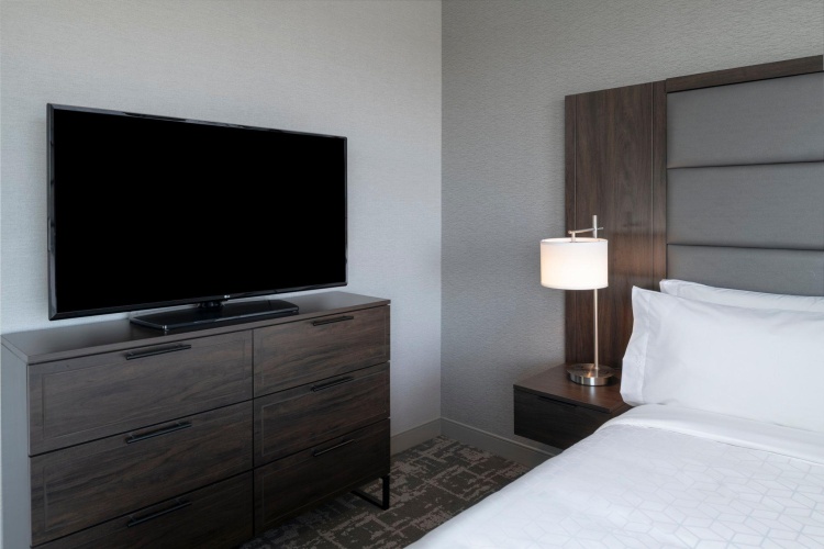 Double Suite with partial view