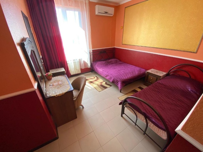 Classic Triple room