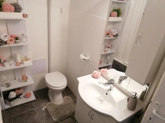 2 Bedrooms Apartment with balcony