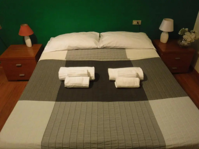 Ares Rooms