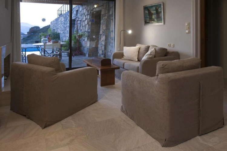 Istron Bay Villas