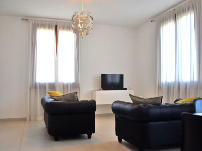 Nifty Apartment in S. Maria Della Versa With Pool