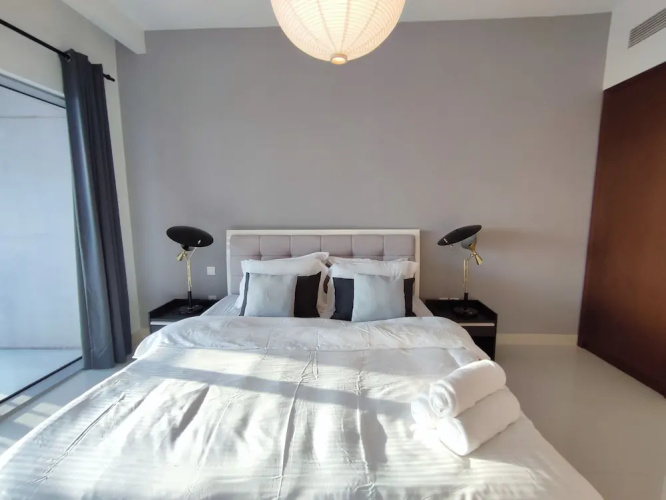 SuperHost - Chic Apartment With Balcony Close to Burj Khalifa