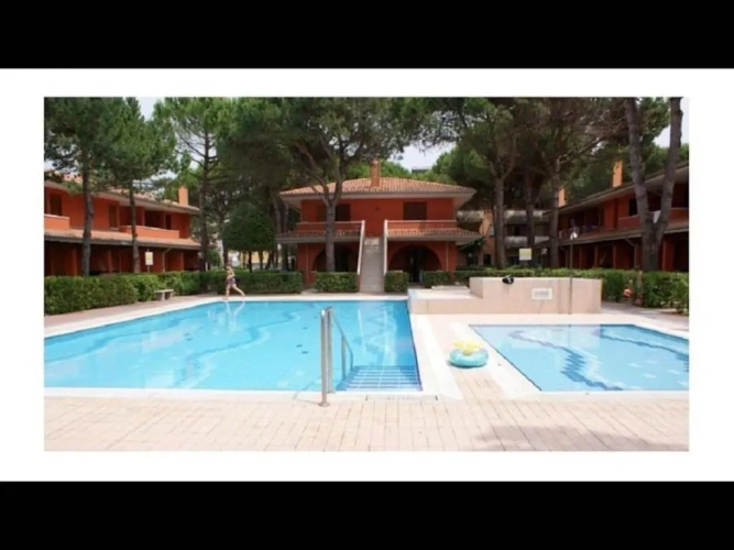 2 Bedrooms Twin Apartment with balcony