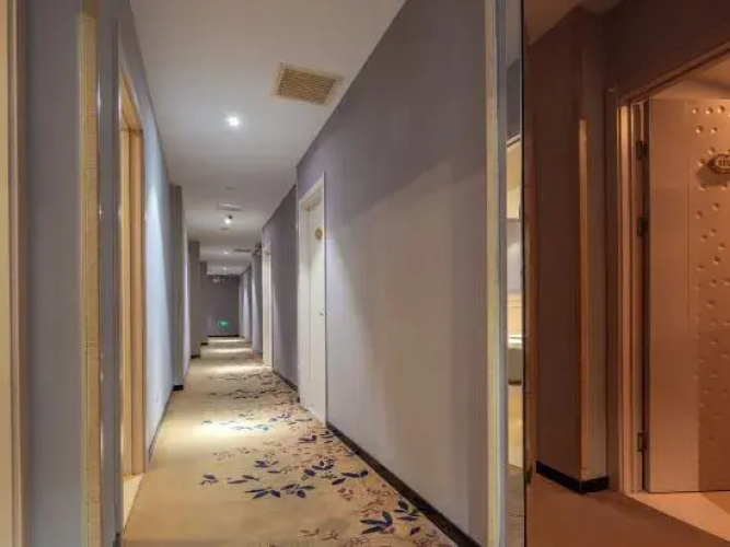 Hui 8 Chain Hotel (Shaoxing Diyang)