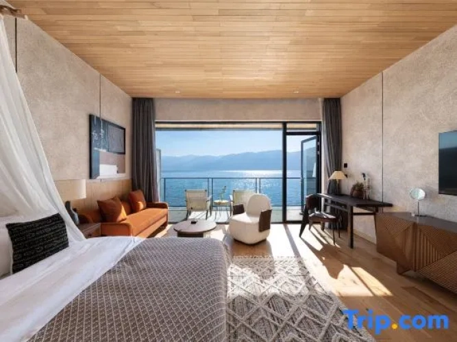 Standard Double room with balcony and with sea view