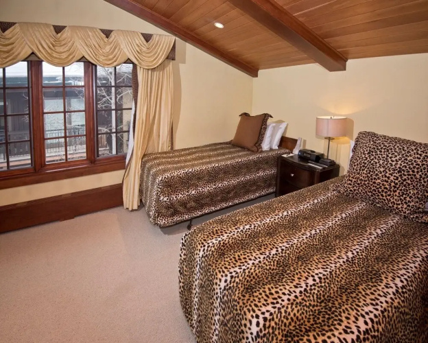Lodge at Vail C368
