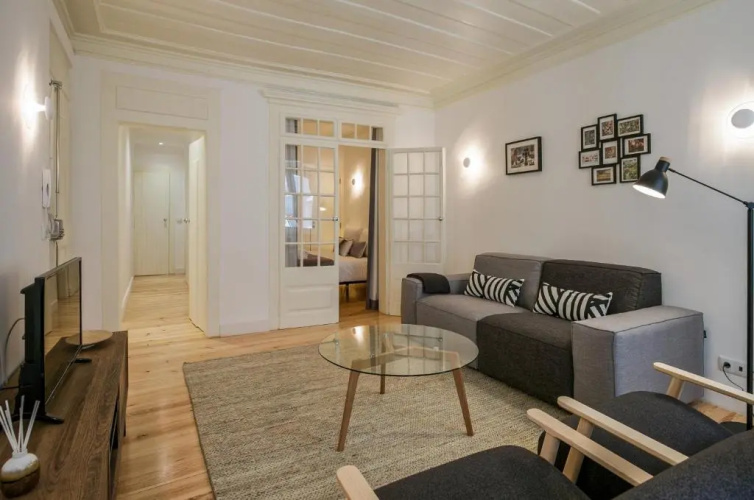 Hip Tailor Made Flat in Bairro Alto