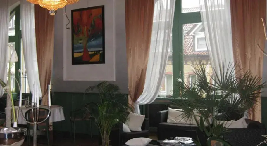 Gala Hotel