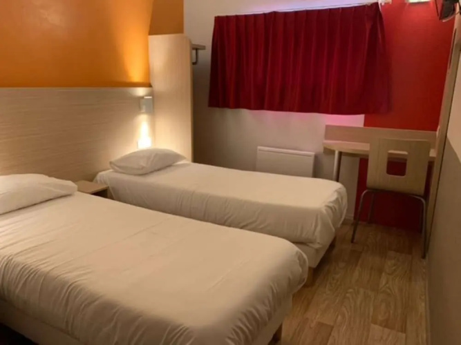 Premiere Classe Reims Ouest - Tinqueux