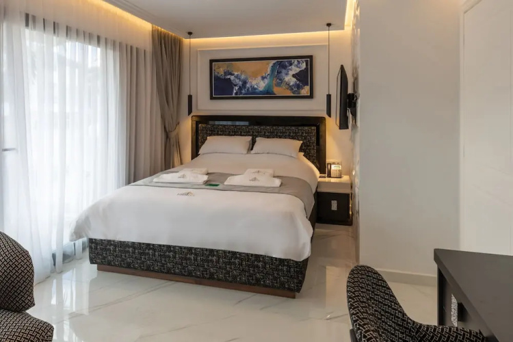 Lazar Lux Apartments
