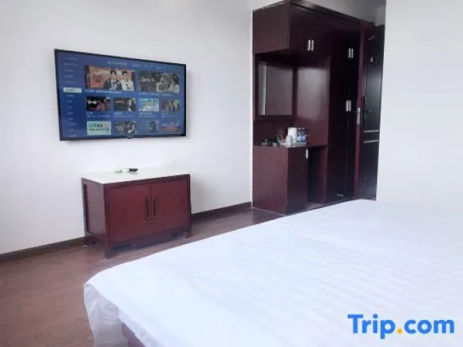 Standard Double room with lake view