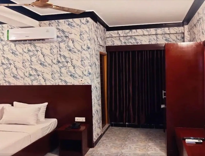 1 Bedroom Deluxe Suite beachfront