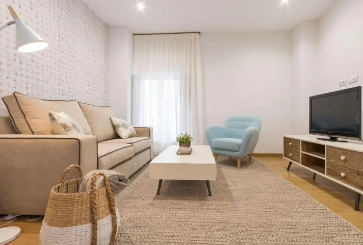 2 Bedrooms Apartment