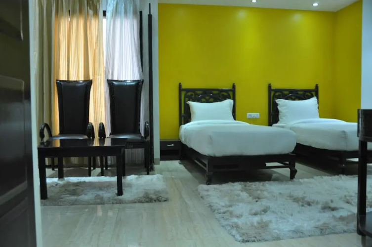 Hotel Only Suites