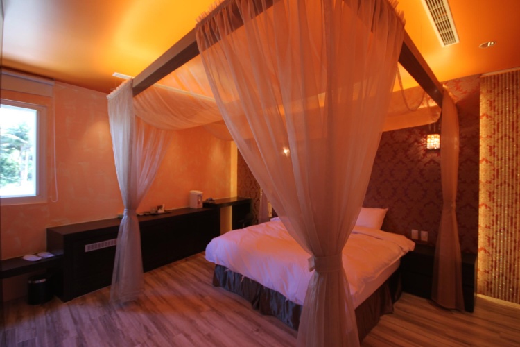 Deluxe Double room with balcony and with sea view