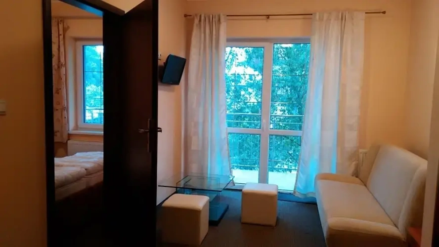 1 Bedroom Premium Quadruple room with balcony