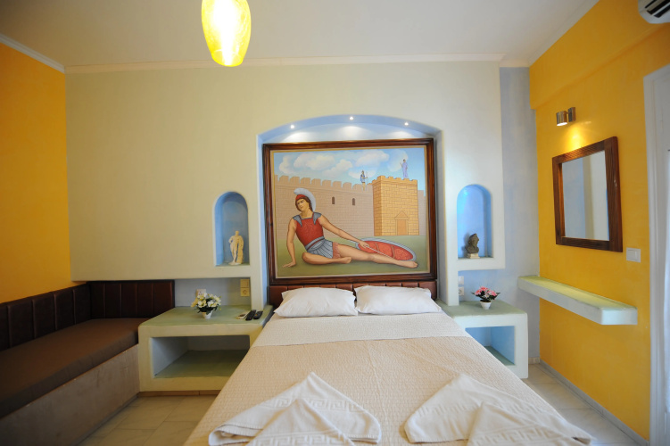 Orfeas Apartments
