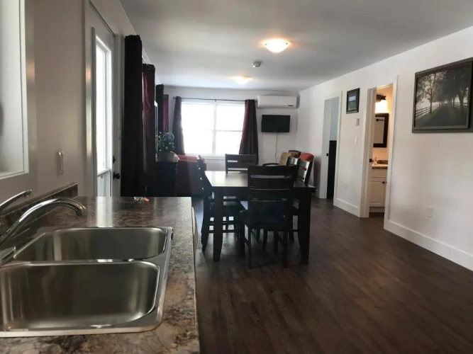 3 Bedrooms Deluxe Cottage