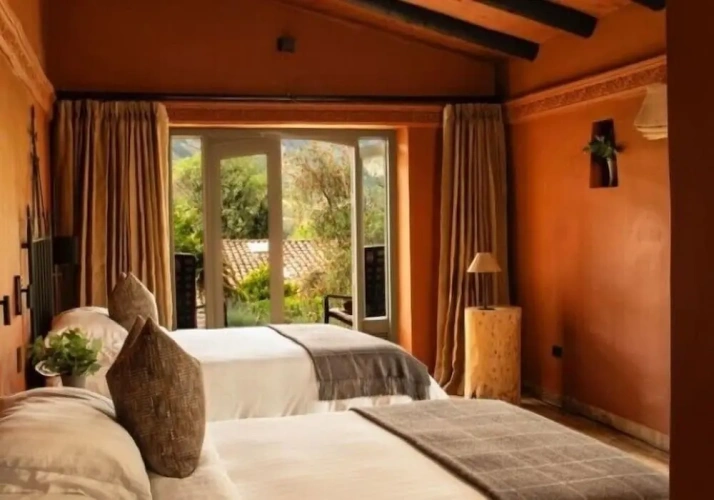 Standard Quadruple room with mountain view