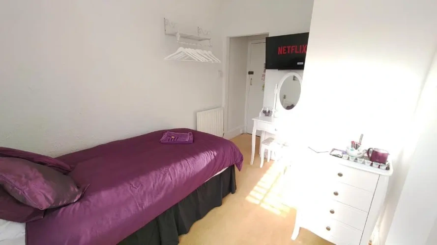 Standard Single room