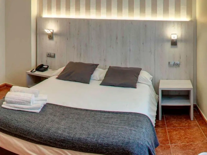 Standard Single room