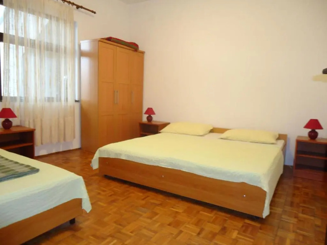 Apartments Vrša