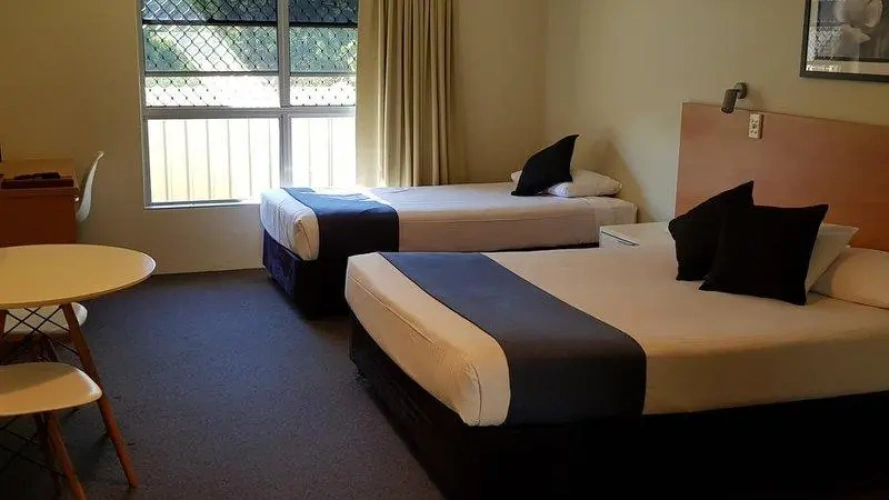 1 Bedroom Standard Triple Suite
